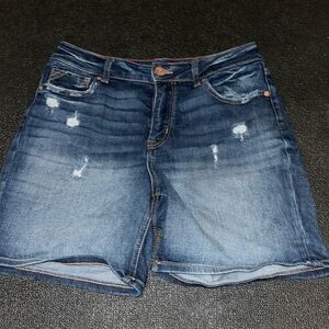 Maurice’s Edgely Distressed Blue Jean Shorts size 10